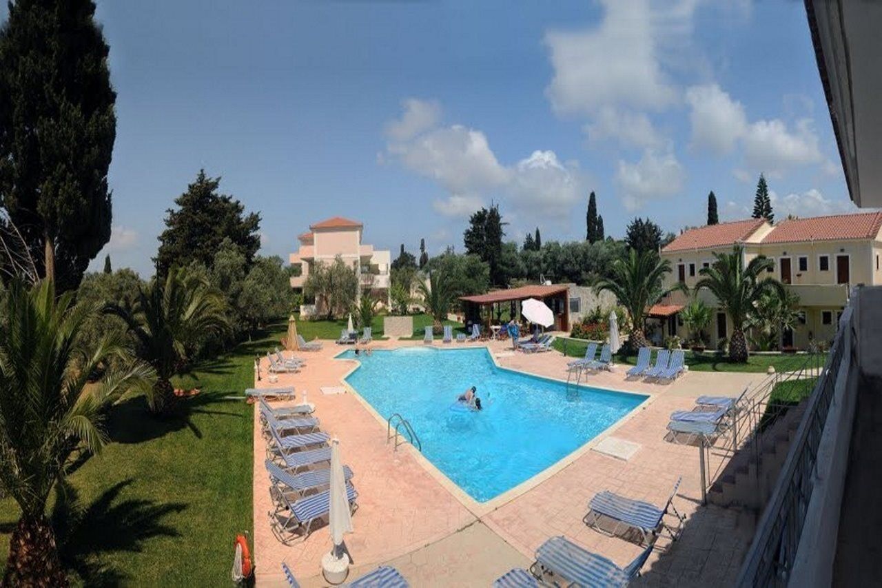 Livathos  Helena'S Studios المظهر الخارجي الصورة